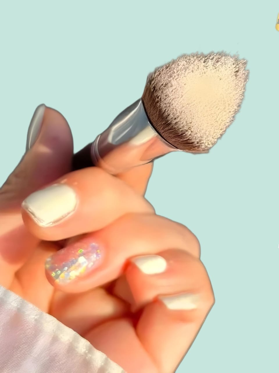 Angled Contour Highlighter Brush