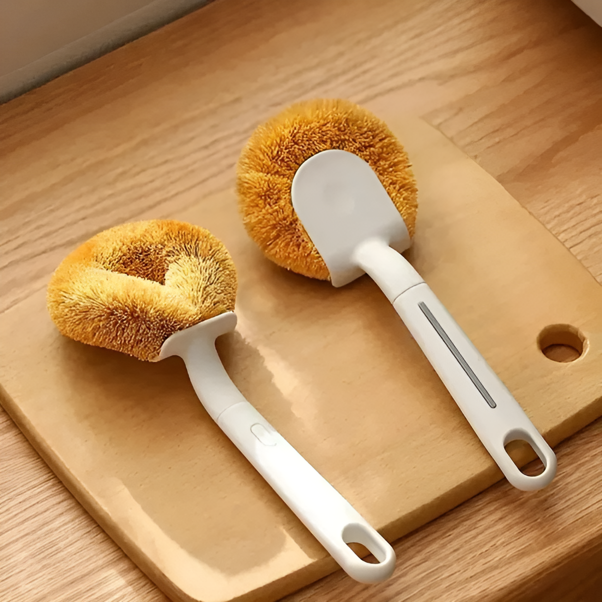 Long-Handled Coconut Fiber Pot Brush